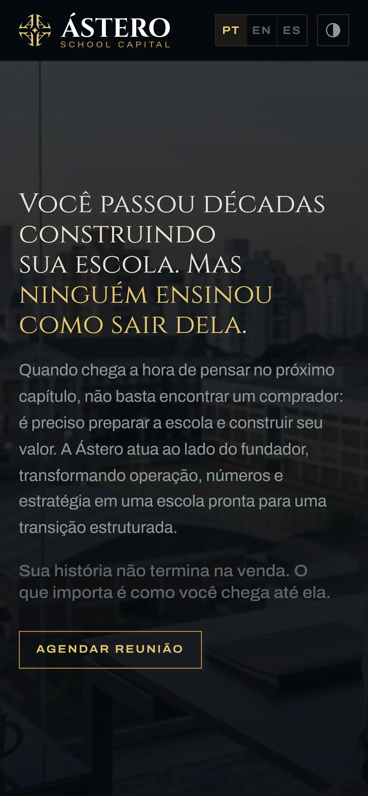 Site da Ástero School Capital no celular